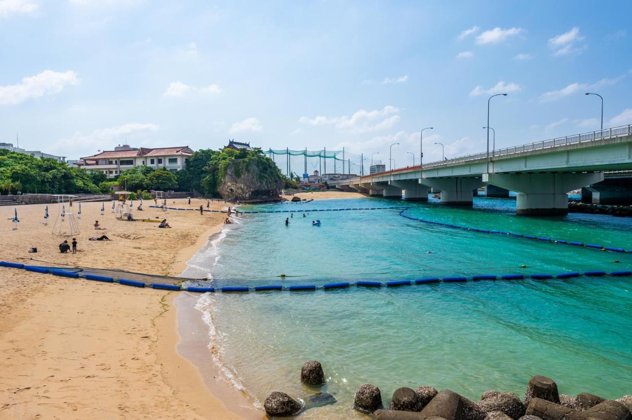 Hotel Little Island Okinawa Matsuyama Naha Bagian luar foto