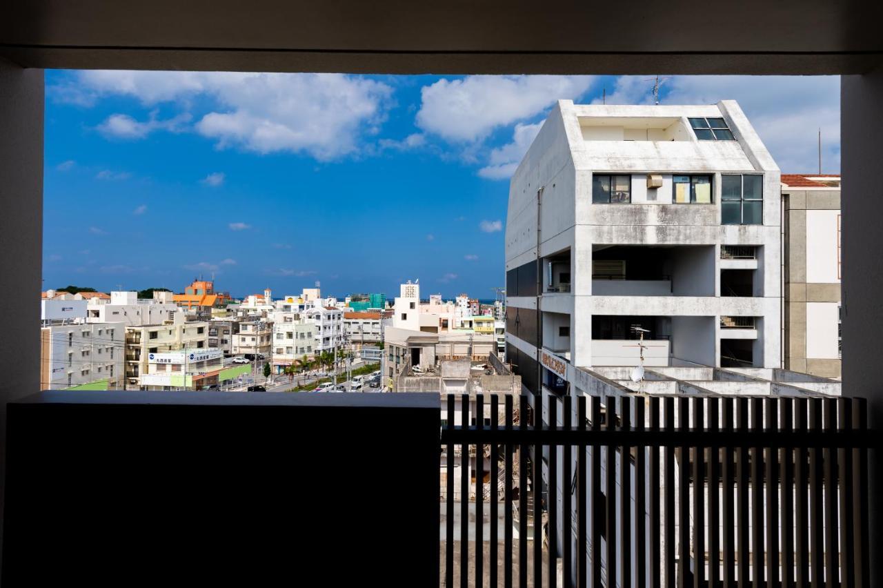 Hotel Little Island Okinawa Matsuyama Naha Bagian luar foto